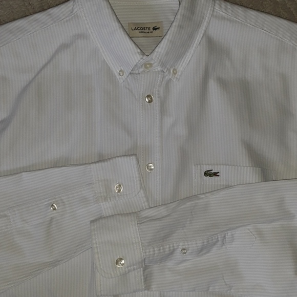SOLD! Lacoste Regular Fit Button Down Men's Shirt EUC - Picture 6 of 8